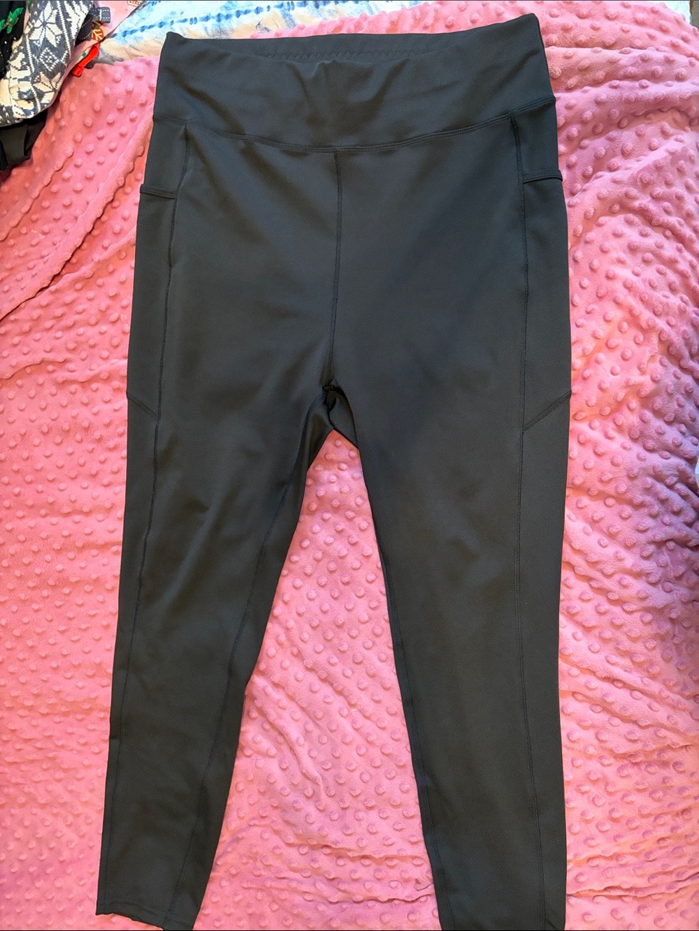 POP Fit Black High-Waist Athletic Leggings